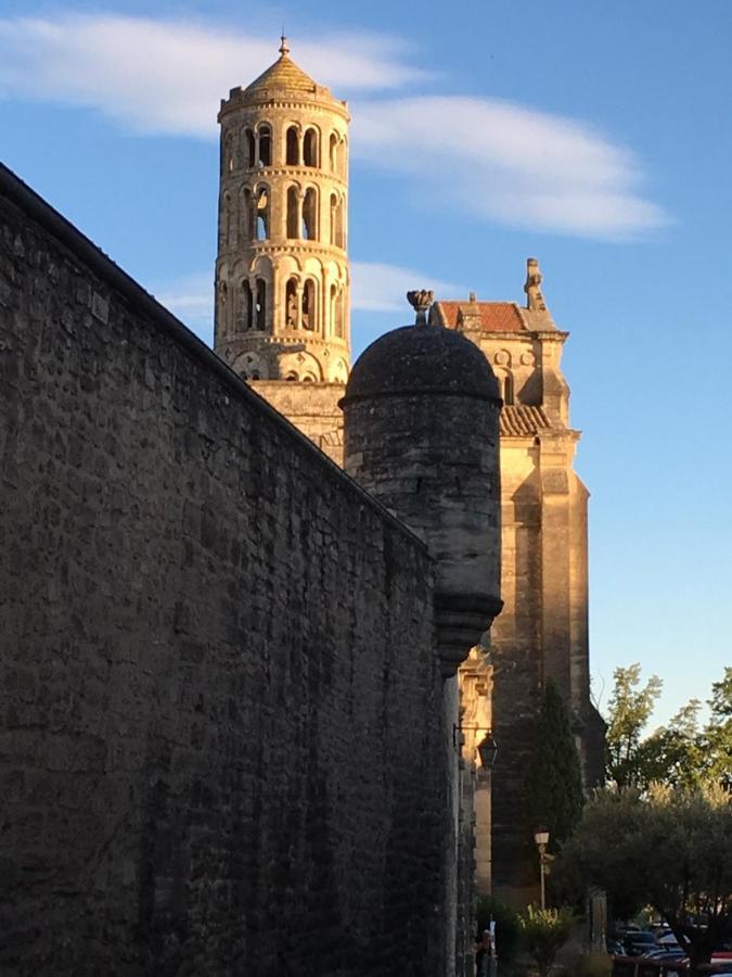 Uzès à pied, Appartement dans cadre d'exception Exterior foto