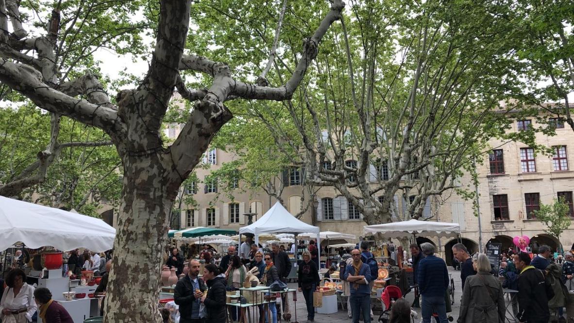 Uzès à pied, Appartement dans cadre d'exception Exterior foto