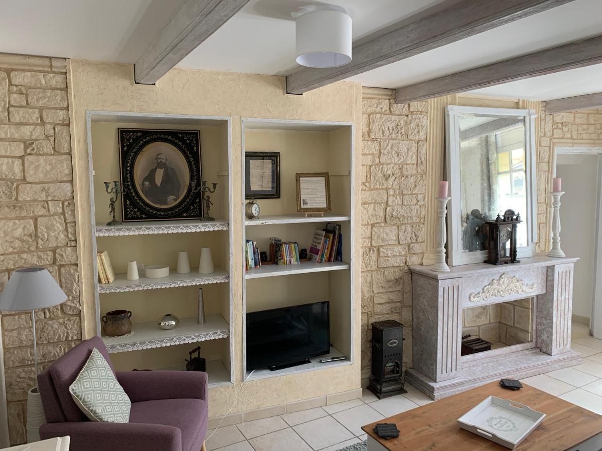 Uzès à pied, Appartement dans cadre d'exception Exterior foto